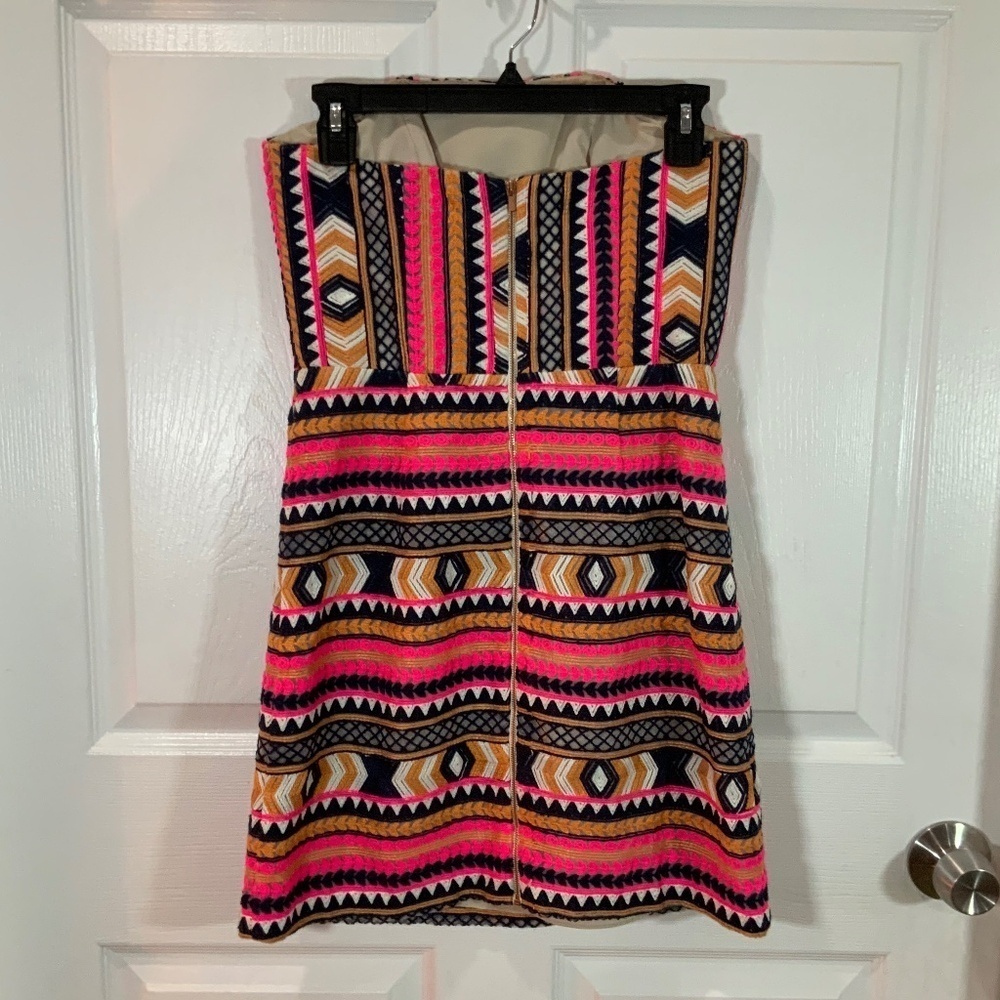 Alice & Trixie Embroidered Neon Pink Aztec Strapless Mini Dress Size XS - Picture 6 of 11